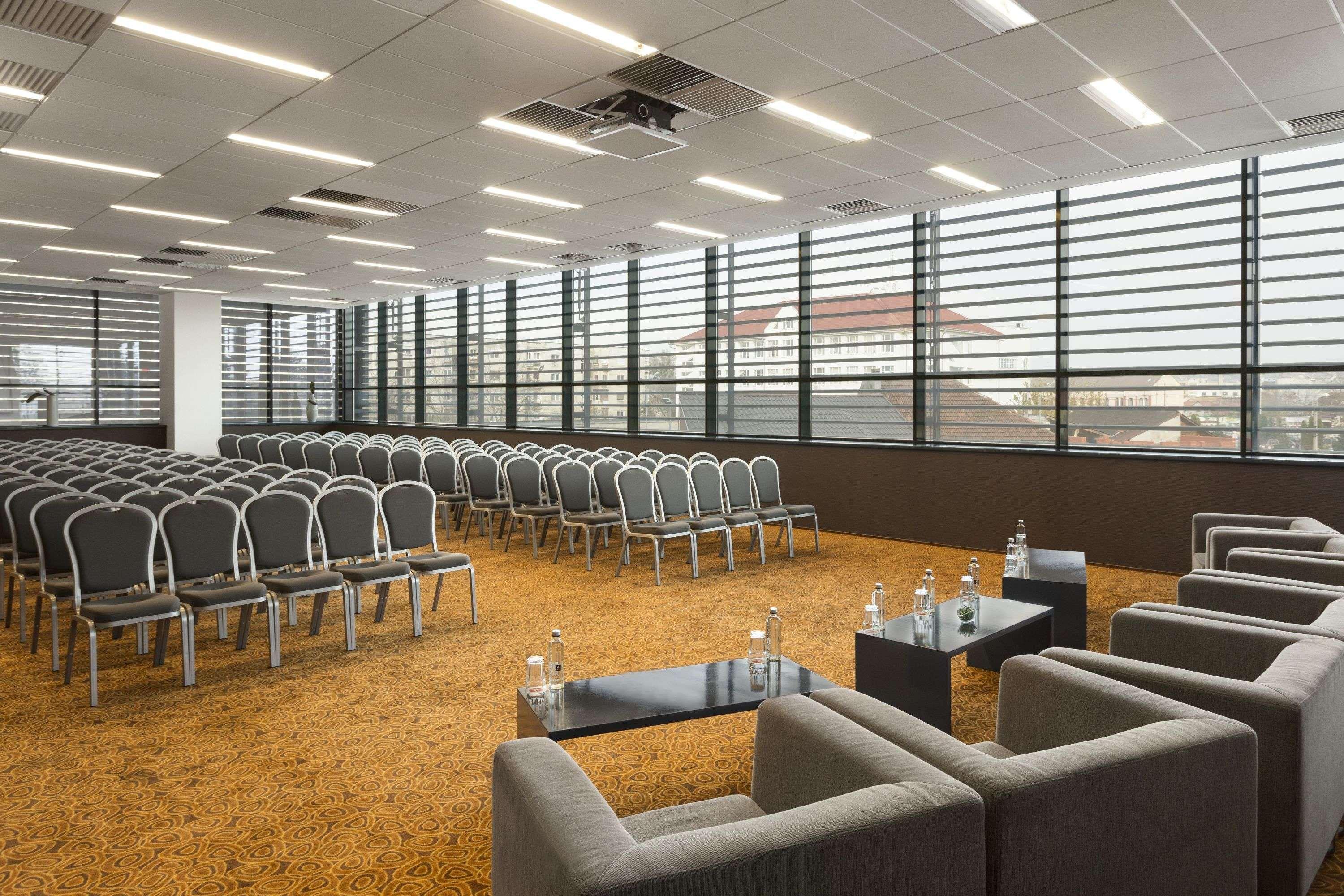 Ramada By Wyndham Oradea