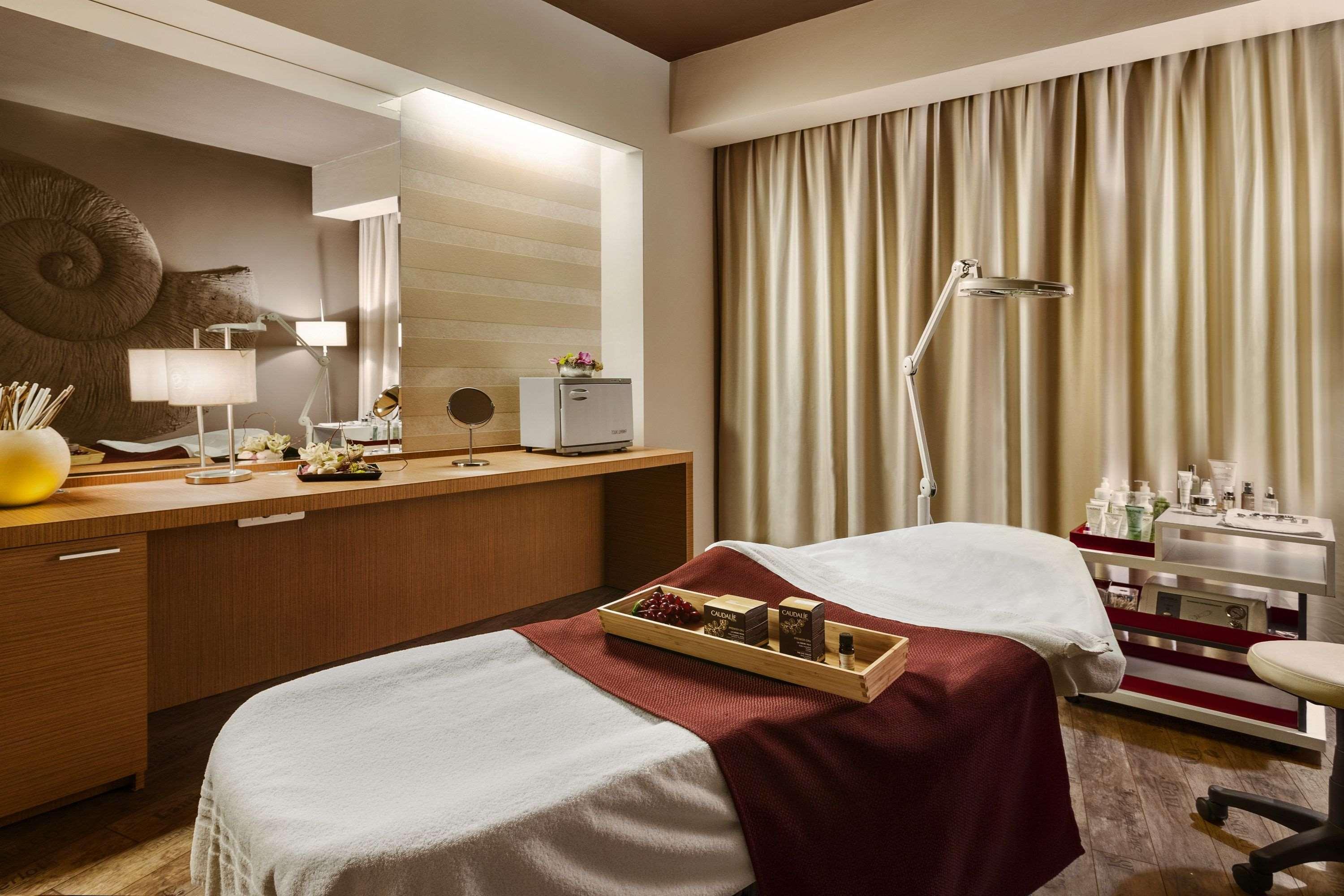 Ramada By Wyndham