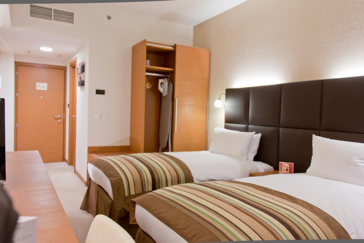 Ramada By Wyndham 4* Oradea